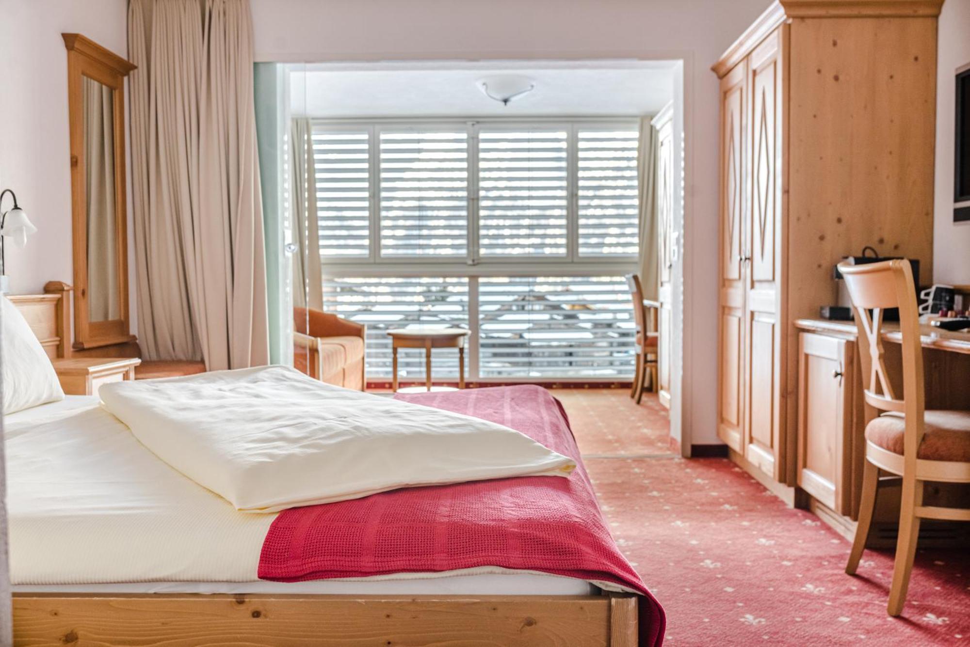 Family Hotel Desiree Grächen Εξωτερικό φωτογραφία