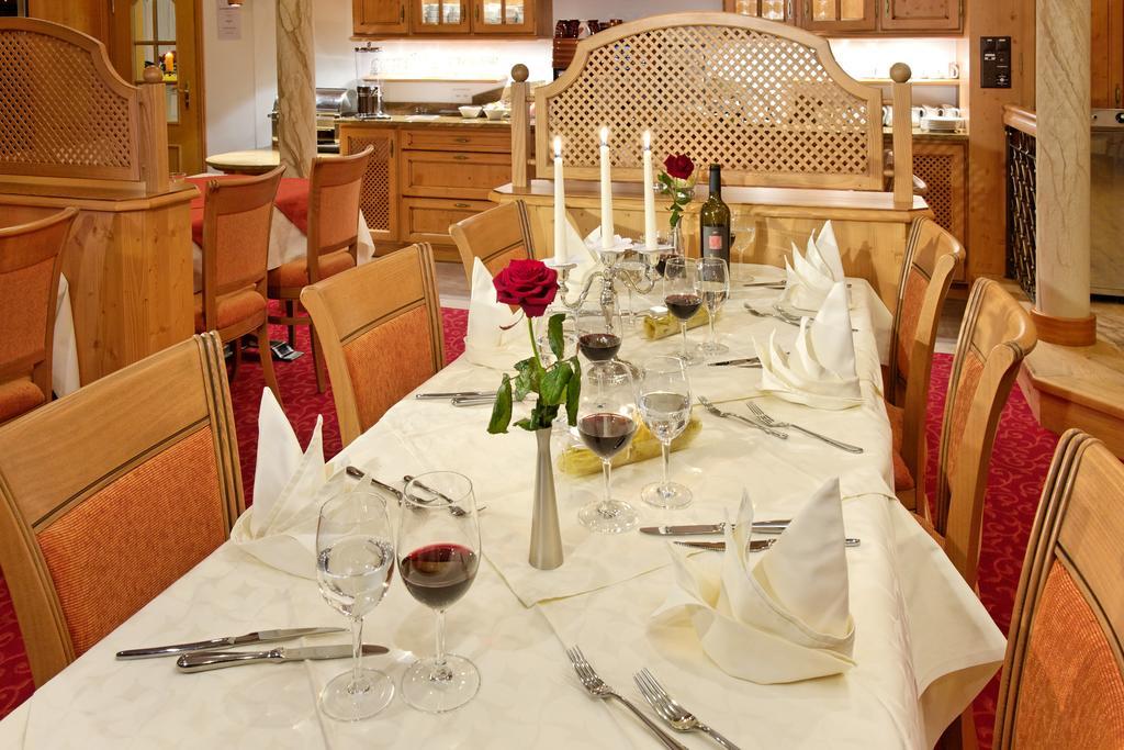 Family Hotel Desiree Grächen Εξωτερικό φωτογραφία